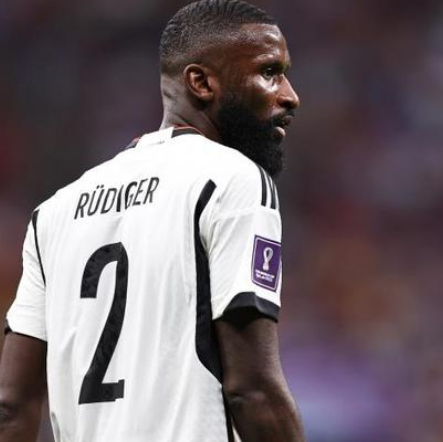 米利唐腿筋重伤,皇马防线面临严峻考验