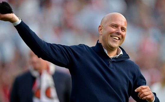 利物浦大胜后斯洛特谈定位球、比赛局势与维尔茨伤情